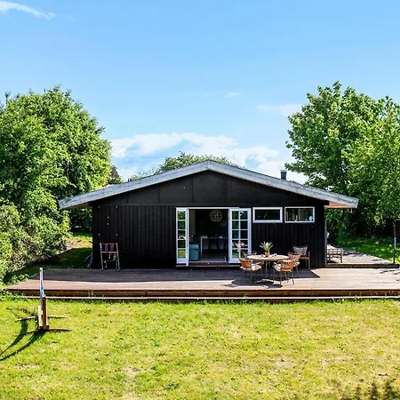 Hébergement de vacances 3 Bedroom In *