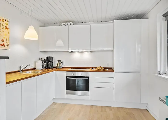 3 Bedroom In Tatil Evi Dronningmølle